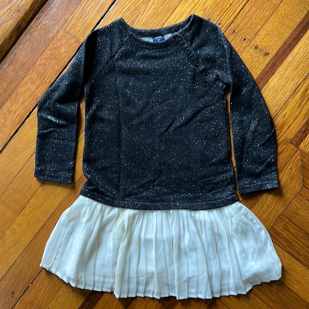 GAP Toddler/Little Kid GORGEOUS & Versatile Dress in Charcoal